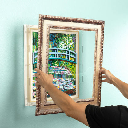 31220 Claude Monet – Brücke über einen Seerosenteich - Wandvitrine (Special Editon)