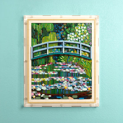31220 Claude Monet – Brücke über einen Seerosenteich - Wandvitrine