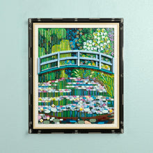 31220 Claude Monet – Brücke über einen Seerosenteich - Wandvitrine