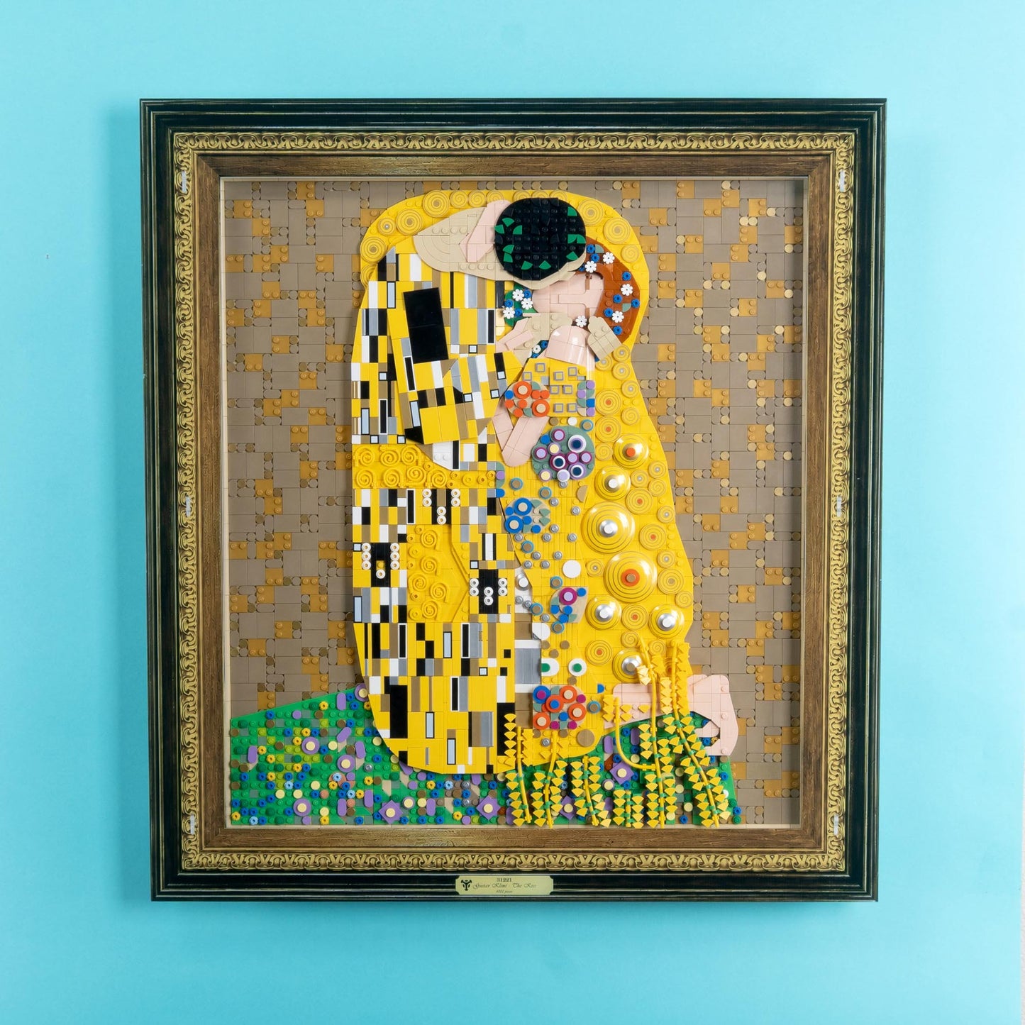 31221 Gustav Klimt – Der Kuss - Wandvitrine (Special Editon)