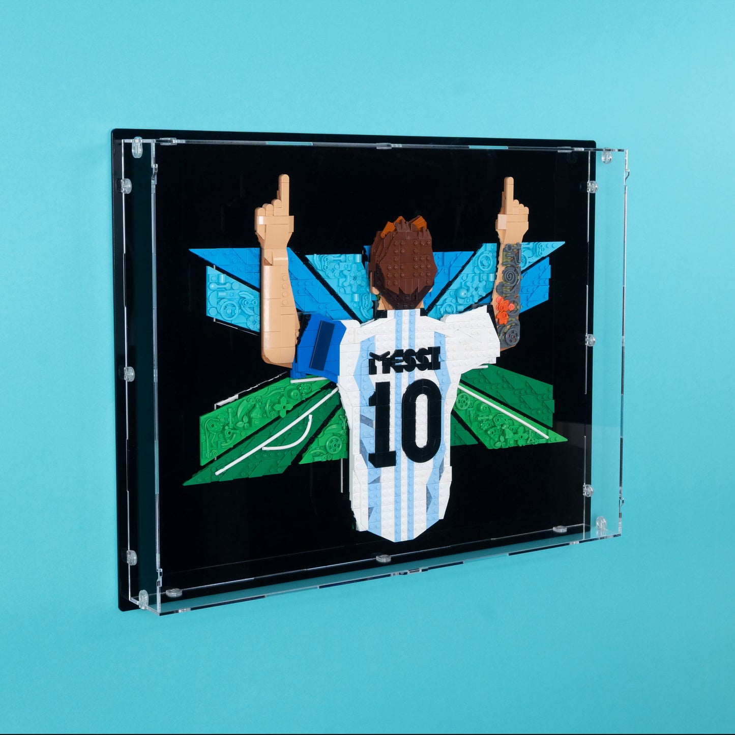 43018 Lionel Messi – Torjubel (Wandvitrine)