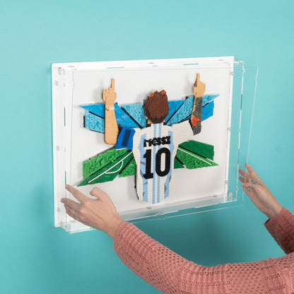 43018 Lionel Messi – Torjubel (Wandvitrine)