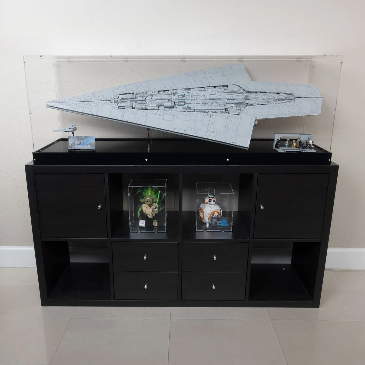 75457 Supersternzerstörer Executor (on Stand) - Special Edition (Ikea Kallax) - Acryl Vitrine Lego